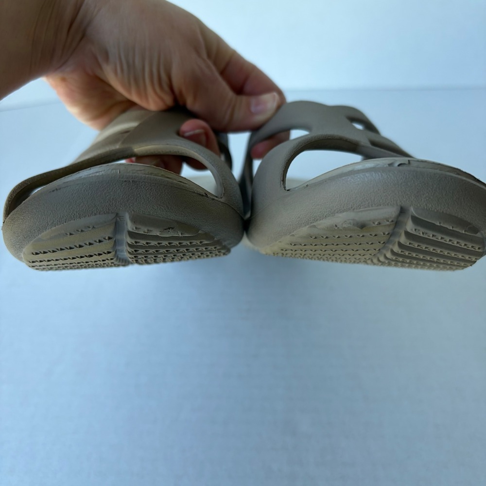 Crocs Sandal Taupe Tan Wedge Slide Womens 9 - Picture 3 of 12